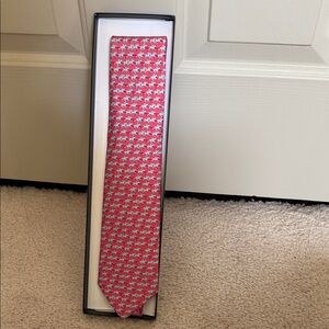 Vineyard Vines Kentucky Derby Patterned Tie